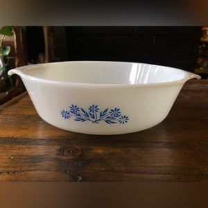 Vintage Anchor Hocking Fire King 2 Qt Dish Bowl Blue Corn Flower Pattern